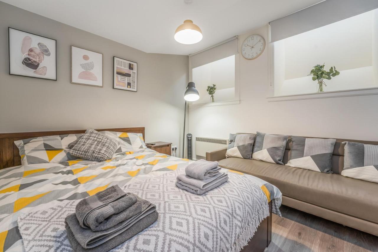 Relaxing & Cozy Studio Apartment - Oasis In The Heart Of Edinburgh - Sleeps Up To 3 Guests Bagian luar foto